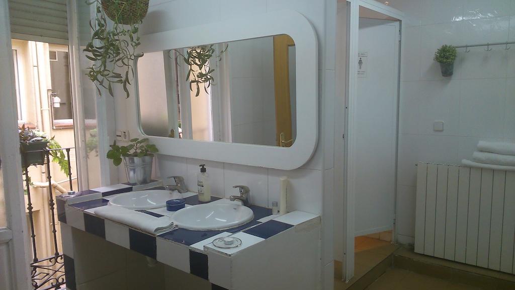 Los Amigos Hostel مدريد الغرفة الصورة